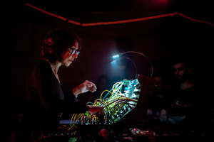 Suzanne Ciani to Livestream Quadraphonic Modular  Synthesis at AES Show Fall 2020 Convention
